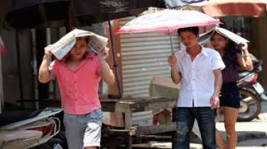  Vẫn là nắng nóng chủ đạo trong ngày