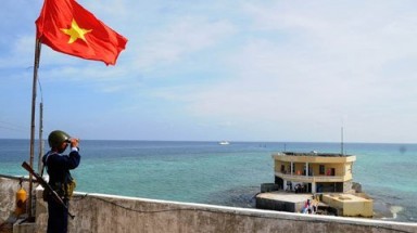  Quan điểm chỉ đạo của  Đảng  ta trong Chiến lược biển Việt Nam đến năm 2020?