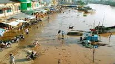  Bến Tre: Nước biển dâng cao gây sạt lở, đe dọa đời sống người dân