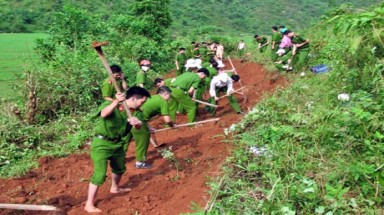   Phát huy vai trò của thanh niên trong xung kích, tình nguyện, vượt khó, sáng tạo 