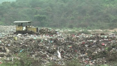   Cần sớm khắc phục tình trạng ô nhiễm ở bãi rác Noong Bua, Điện Biên 