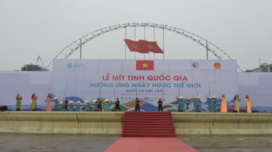 Lễ mít tinh hưởng ứng Ngày Nước thế giới 2016