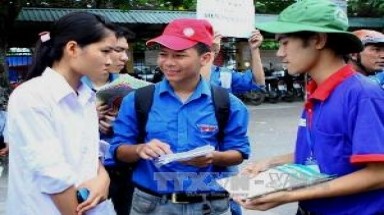  Sôi động mở màn chiến dịch mùa hè xanh tình nguyện