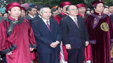 Đề xuất âu phục, áo dài làm lễ phục của Nhà nước 