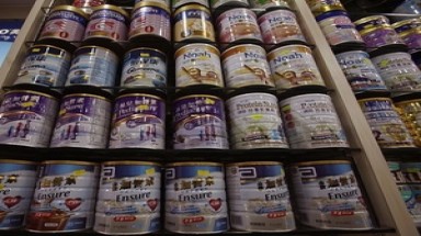 New Zealand bức xúc vì sữa bột bị làm giả tại Trung Quốc