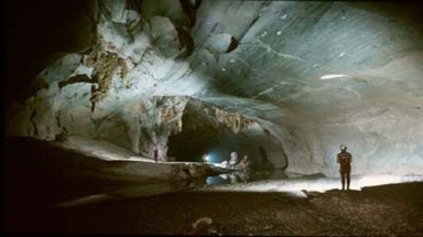  Choáng ngợp trước quần thể hang dung nham dài nhất Đông Nam Á