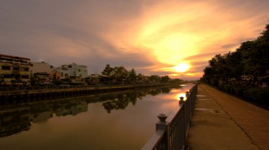  "Soi bóng hoàng hôn" - Ảnh dự thi của Đặng Hoàng Trúc Oanh