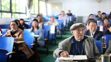  Sinh viên đại học lớn tuổi nhất Trung Quốc