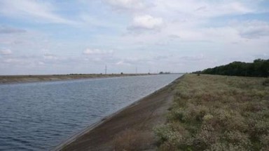   Ukraine cắt nguồn nước ngọt của Crimea
