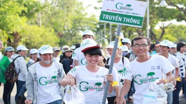  Chùm ảnh hoạt động “Một ngày cho Việt Nam” hưởng ứng Ngày Trái Đất của Green Talk