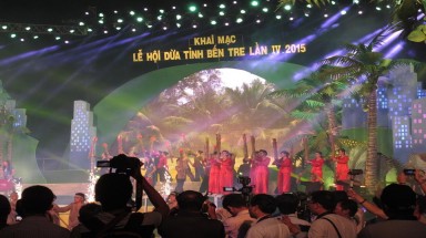  Đặc sắc lễ hội dừa Bến Tre năm 2015