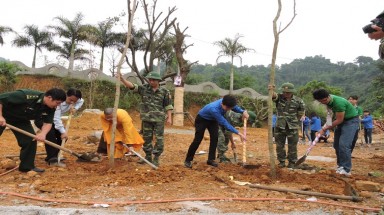  Chương trình “Trồng 1000 cây hoa ngọc lan” đến với chùa Tân Thanh, Lạng Sơn 