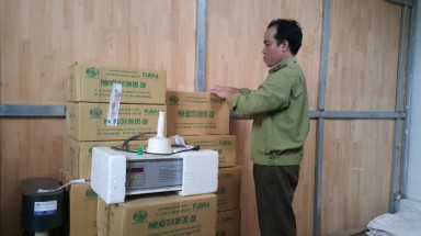  Vĩnh Long: ​Đình chỉ điểm sang chiết phân bón vi sinh trái phép