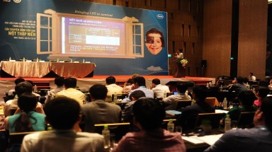  Giá trị cốt lõi của liệu pháp kháng sinh mạch trong điều trị ung thư: Câu chuyện sống còn sau một thập niên