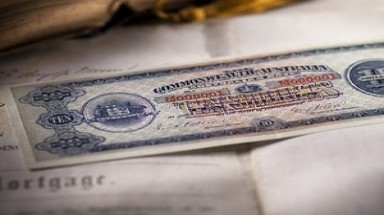  Tờ tiền 100 năm tuổi hét giá "khủng"