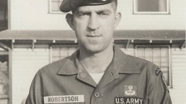   “Quân nhân mất tích” Robertson là giả mạo