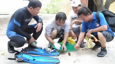  Khảo sát, nghiên cứu khoa học tại Trường Sa