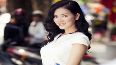  Từ "đại sứ du lịch” đến "bà trùm scandal”: Lý Nhã Kỳ