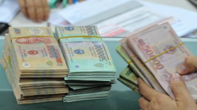    "Hé lộ" nhiều sếp bự nhận lương bạc tỷ