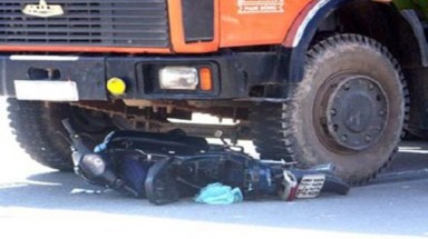 Truy bắt kịp thời lái xe tải gây tai nạn chết người rồi bỏ trốn