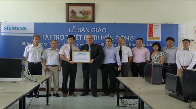  Siemens tài trợ cho phòng thí nghiệm trường Đại học Bách khoa Hà Nội
