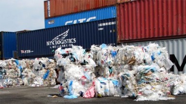 Nhập khẩu phế liệu: Coi chừng Việt Nam bị biến thành bãi rác thế giới! 