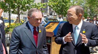  Tổng Thư ký Ban Ki-moon thăm Trung Quốc bàn về biến đổi khí hậu