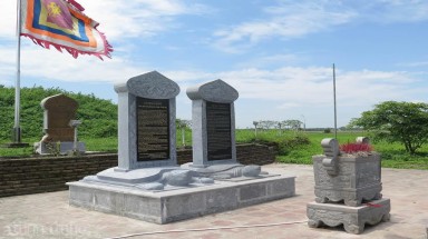 Thái Bình: Vẫn chưa di dời 6 tấm bia “chui” ở đền Trần
