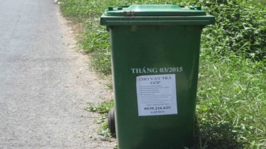  Tiếp thị, tìm người thân trên thùng rác công cộng !