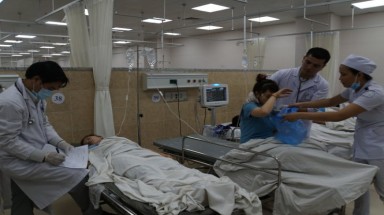  Vừa xuất viện, công nhân lại nhập viện nghi do ngộ độc khí