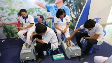  Vinamilk SurePrevent tiếp tục hành trình “Tư vấn và chăm sóc dinh dưỡng cho 1 triệu bệnh nhân và người cao tuổi”