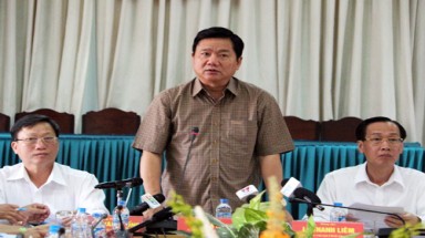  Ông Đinh La Thăng "truy" 2 giám đốc sở của TP HCM