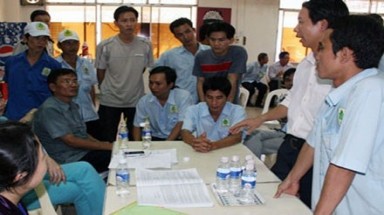  Bà Ninh Thị Ty - Tổng giám đốc Công ty May Hồ Gươm miệt thị lao động?
