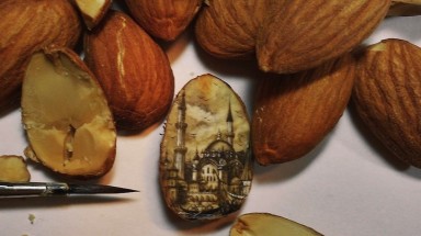 "Bí mật" những bức họa tí hon đầy ấn tượng