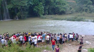 Nghệ An: Hai anh em ruột chết đuối trong tư thế ôm nhau