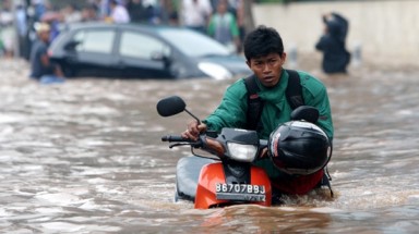Xây dựng chiến lược thích ứng biến đổi khí hậu cho Cần Thơ và khu vực đồng bằng sông Cửu Long