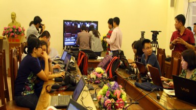   Không có thẻ nhà báo, phóng viên không được tác nghiệp tại phiên tòa