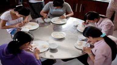    Yến sào: Thật, giả khó lường