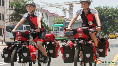   Đạp xe vòng quanh châu Á kêu gọi bảo vệ tê giác