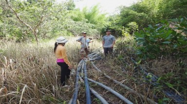 Dân xã Đạ M’ri năn nỉ đại gia Lê Phước Vũ “là Phật tử thì đừng ép dân”: Sao có thể nghênh ngang, càn rỡ vậy?
