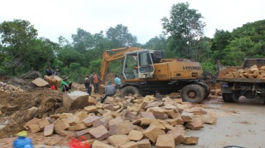 Khi dân Phú Quốc chiếm rừng bán “đất chỉ”