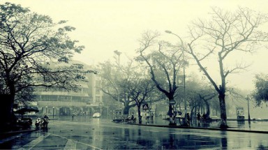  Ngày 5 tháng 6: Vịnh Bắc Bộ mưa dông mạnh, đề phòng lốc xoáy và gió giật mạnh