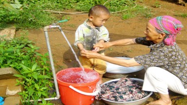  Huy động gần 39.600 tỷ đồng cho Chương trình nước sạch vệ sinh môi trường nông thôn