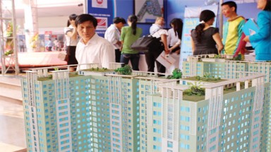  Tiếp tục cấm DN Nhà nước đầu tư vào BĐS, ngân hàng