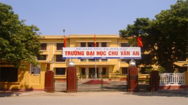  Lãnh đạo trường Đại học Chu Văn An sử dụng bằng tiến sĩ chưa được công nhận 