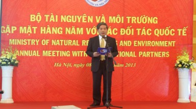 Mở rộng hợp tác quốc tế xây dựng chính sách quản lý tài nguyên và bảo vệ môi trường