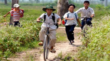  Hà Nội thực tế nên "dạy" học sinh phân biệt giàu nghèo?