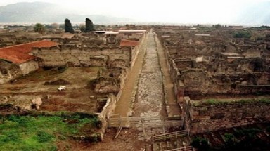    Italy dành 105 triệu euro trùng tu thành cổ Pompeii