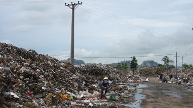  Thanh Hoá: Bãi rác bên khu dân cư Cồn Quán chậm đóng cửa