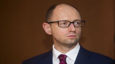   Thủ tướng Ukraine từ chức